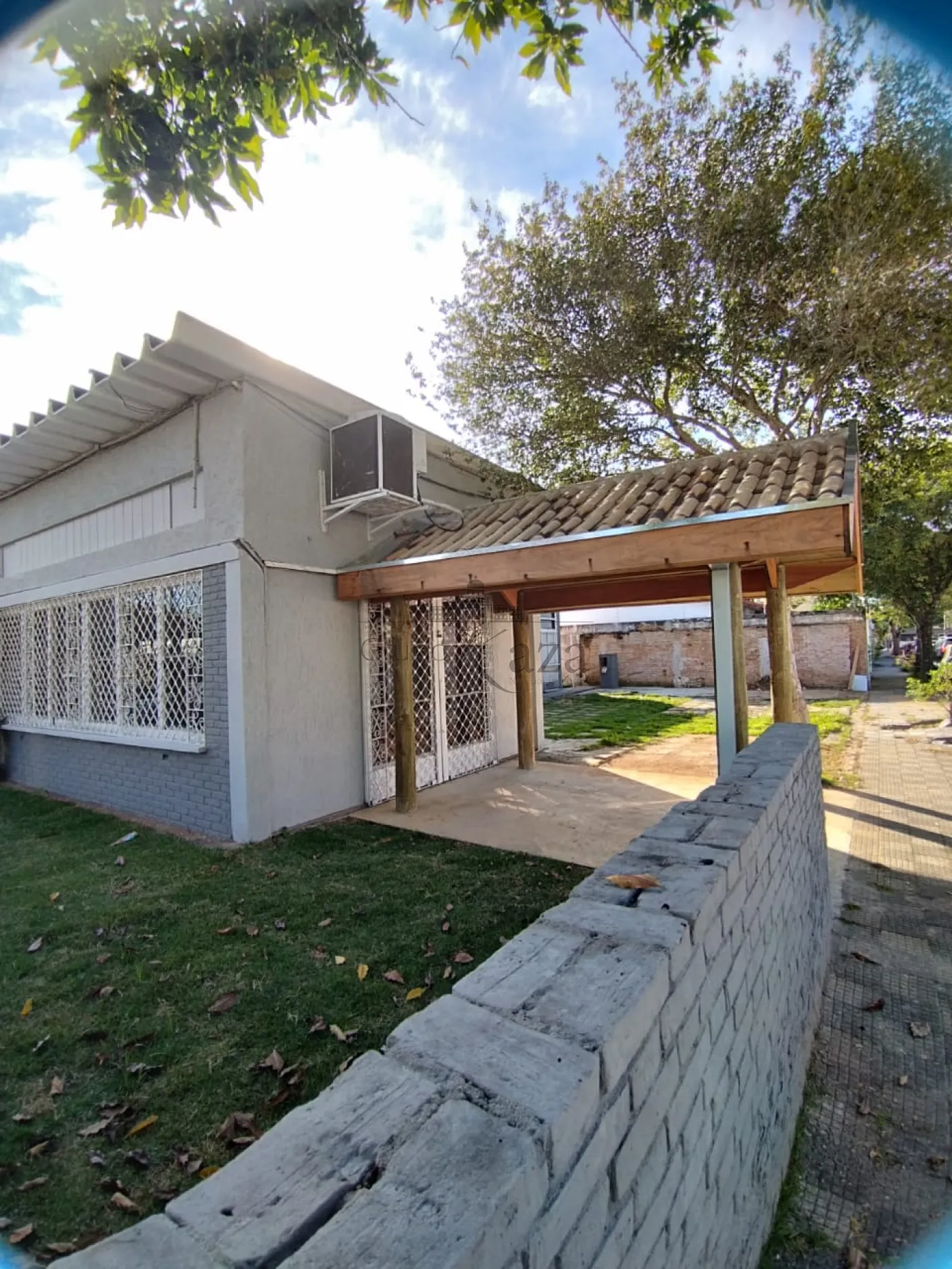 Foto 12 de Comercial Casa em Jardim Leonidia, Jacareí - imagem 12