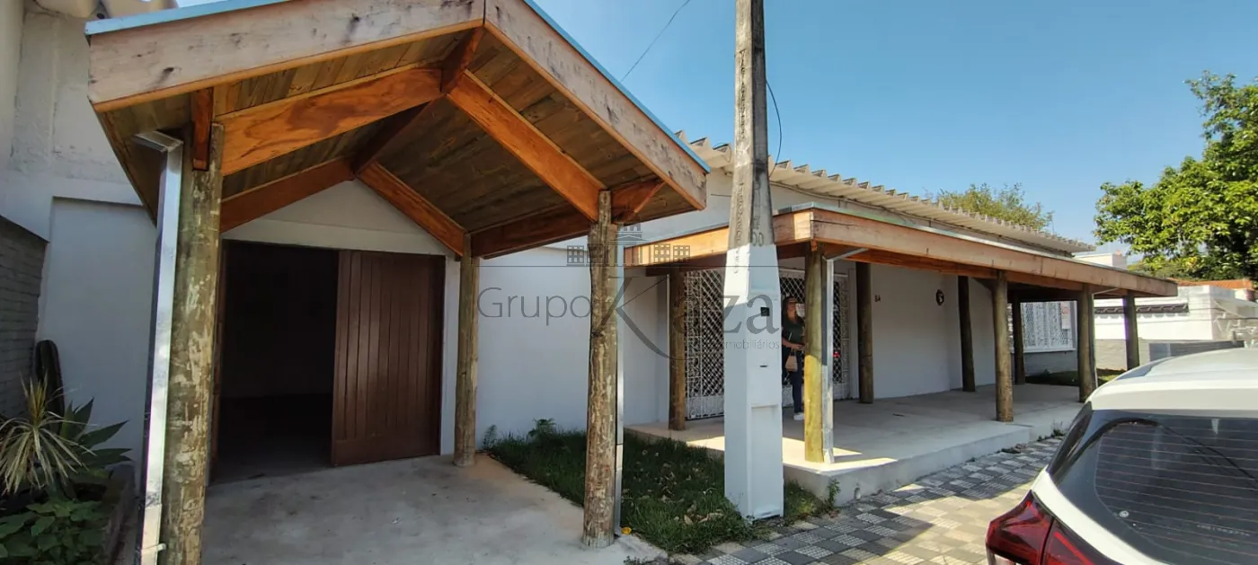 Foto 20 de Comercial Casa em Jardim Leonidia, Jacareí - imagem 20