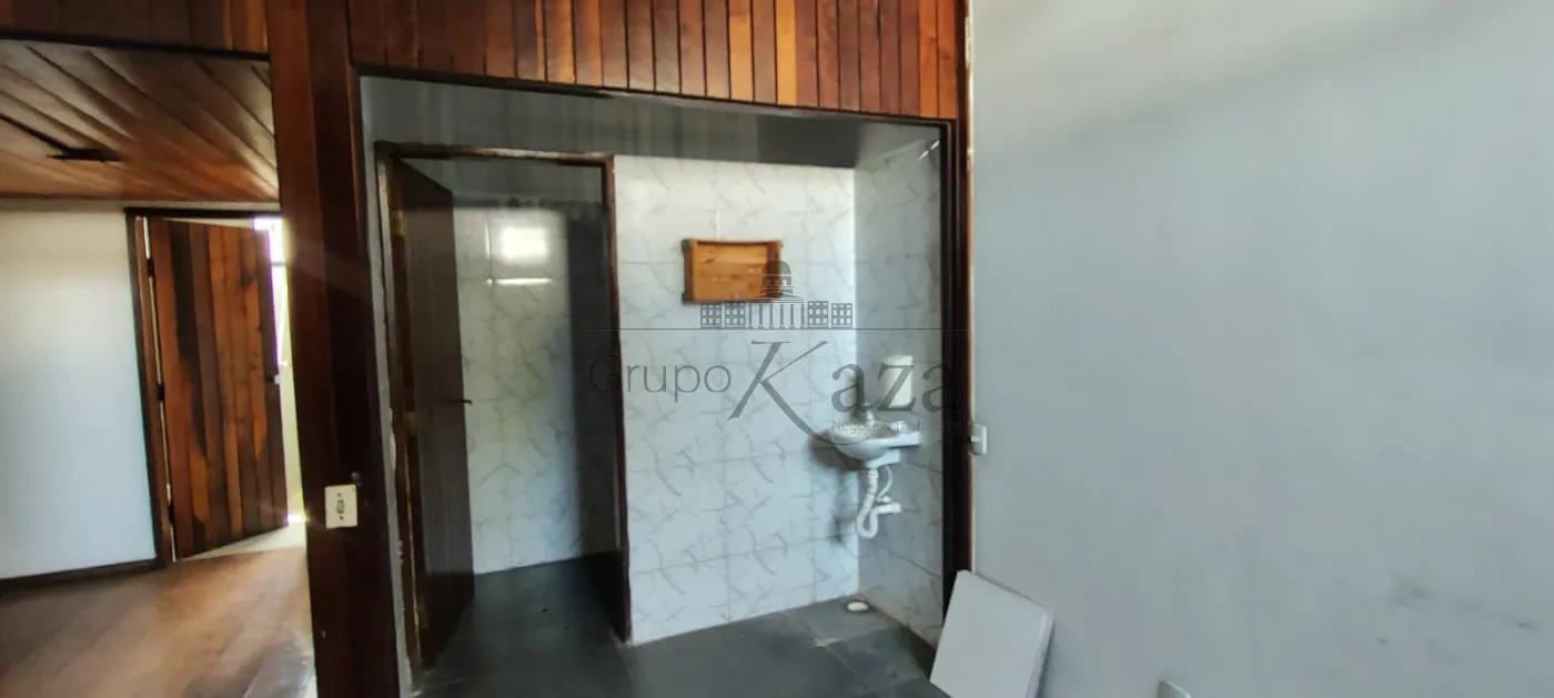 Foto 37 de Comercial Casa em Jardim Leonidia, Jacareí - imagem 37