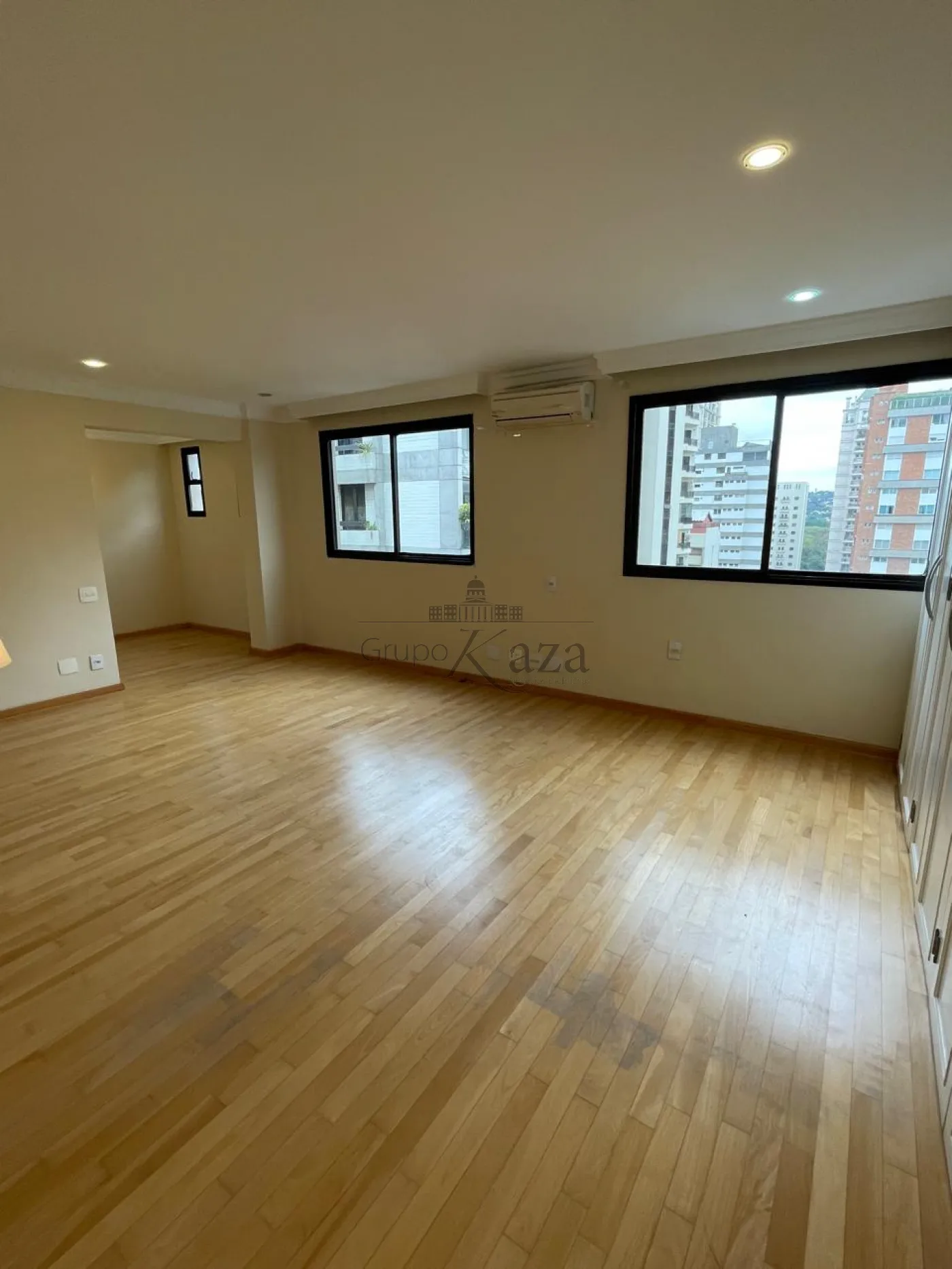 Foto 3 de Apartamento Padrão em Itaim Bibi, São Paulo - imagem 3