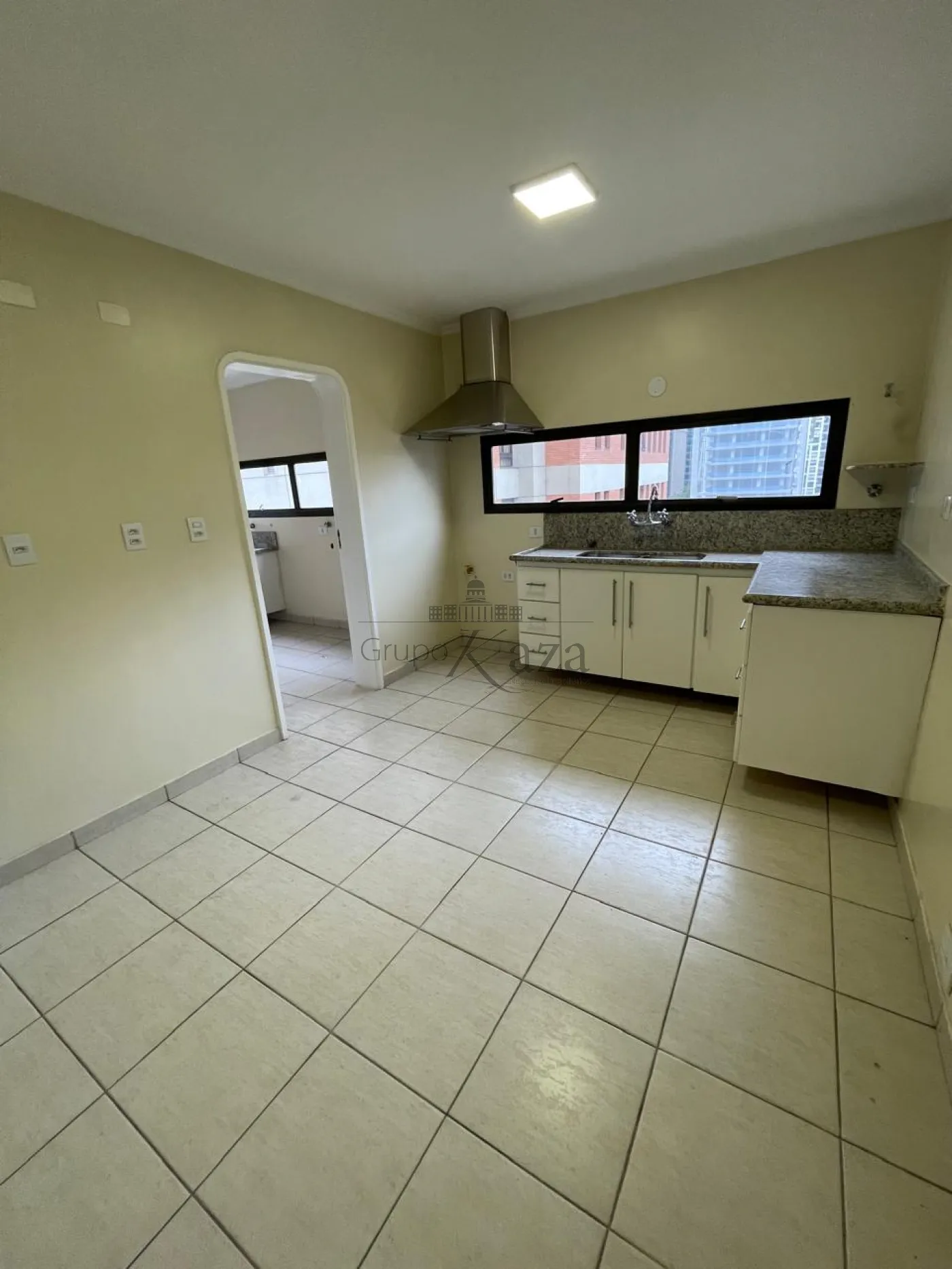Foto 11 de Apartamento Padrão em Itaim Bibi, São Paulo - imagem 11