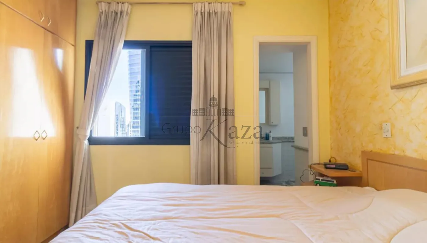 Foto 8 de Apartamento Padrão em Itaim Bibi, São Paulo - imagem 8