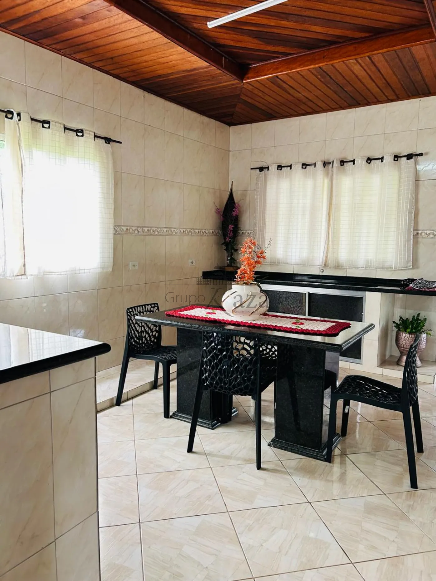 Foto 9 de Rural Chácara em Vila São Geraldo, São José dos Campos - imagem 9