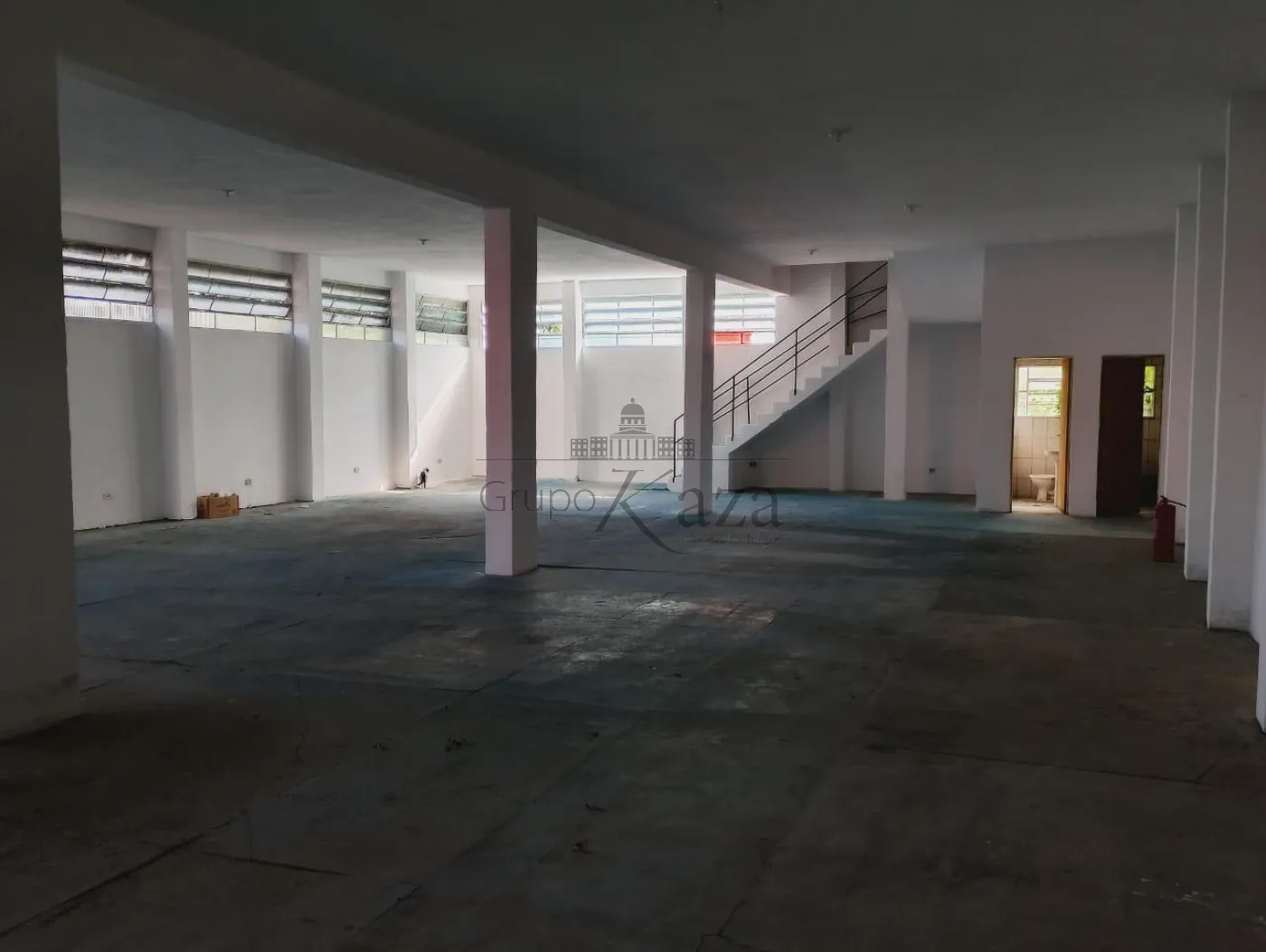 Foto 3 de Comercial Galpão em Jardim Esperança, Jacareí - imagem 3 Foto 3 de Comercial Galpão em Jardim Esperança, Jacareí - imagem 3