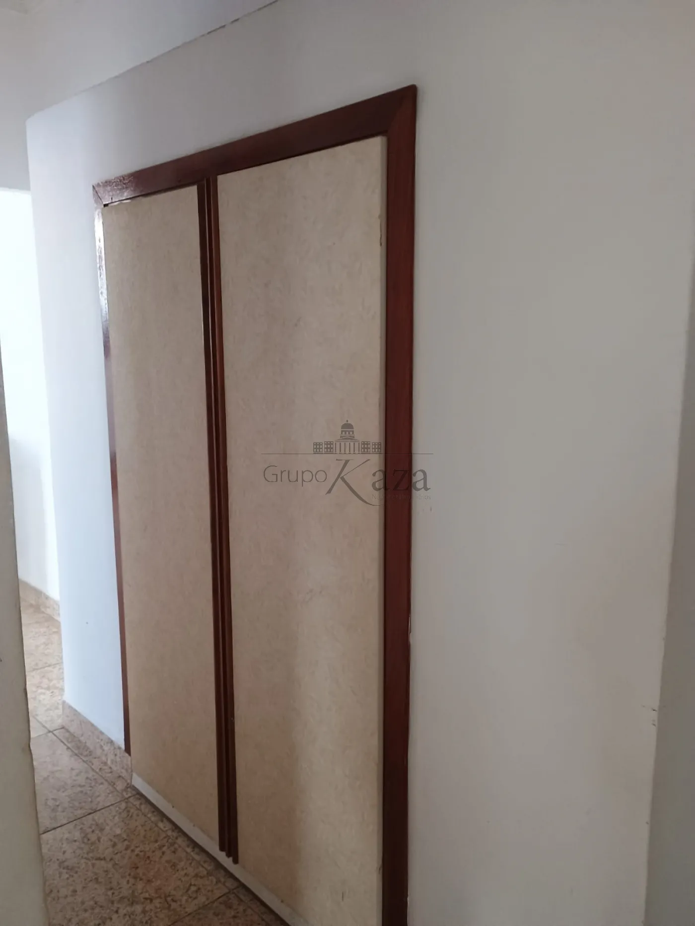 Foto 6 de Casa Padrão em Jardim Paraíba, Jacareí - imagem 6