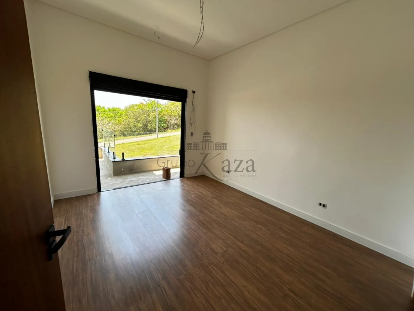 Foto 1 de Casa Condomínio em Jardim Panorama, Jacareí - imagem 1