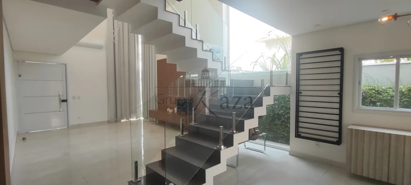 Foto 11 de Casa Condomínio em Jardim Califórnia, Jacareí - imagem 11