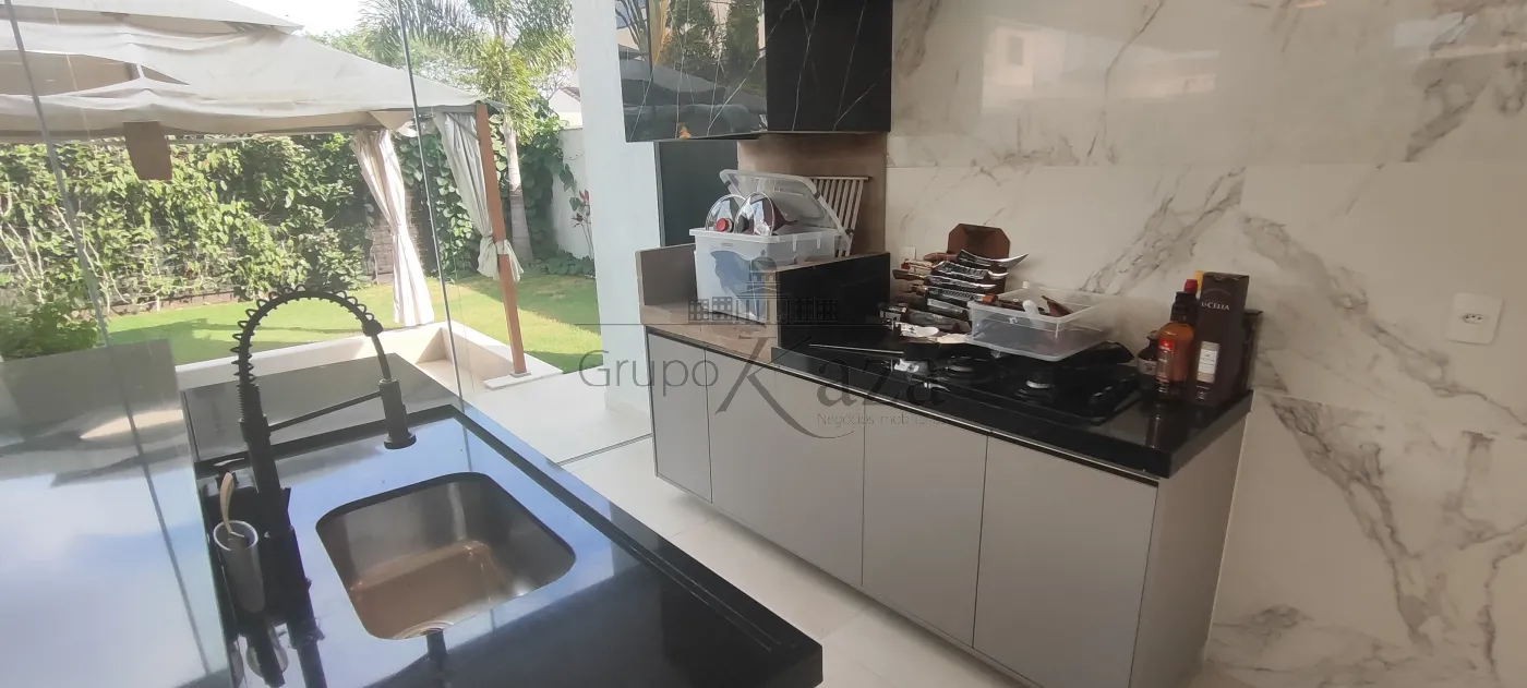 Foto 42 de Casa Condomínio em Jardim Califórnia, Jacareí - imagem 42