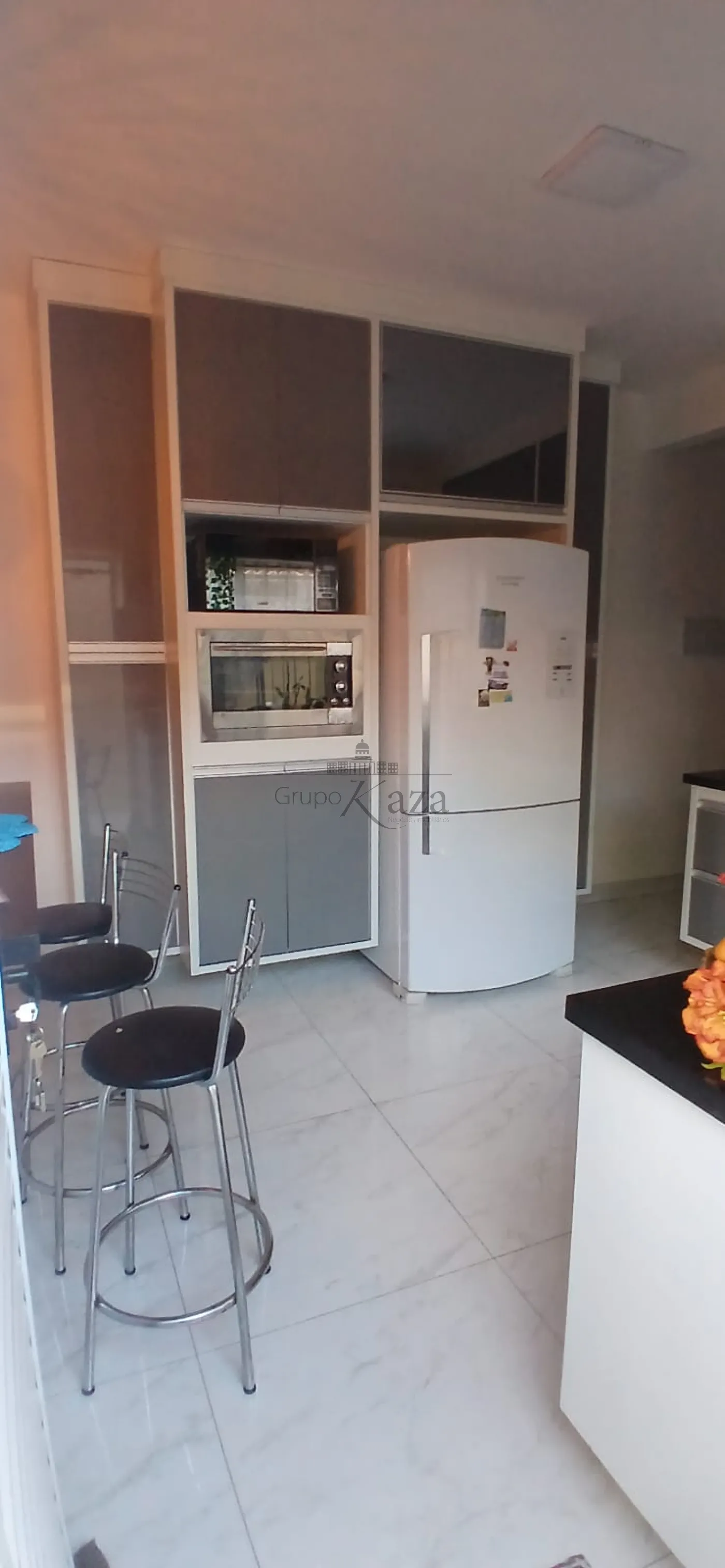 Foto 5 de Casa Padrão em Jardim Copacabana, São José dos Campos - imagem 5