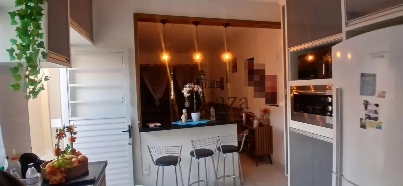 Foto 3 de Casa Padrão em Jardim Copacabana, São José dos Campos - imagem 3