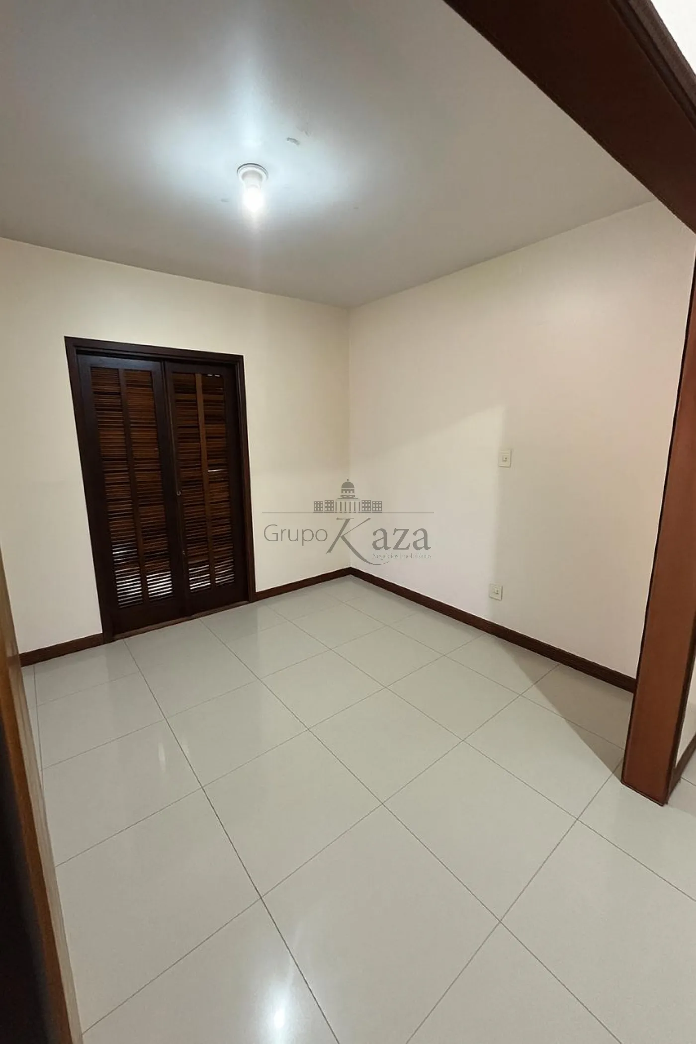 Foto 3 de Casa Padrão em Jardim Santa Maria, Jacareí - imagem 3 Foto 3 de Casa Padrão em Jardim Santa Maria, Jacareí - imagem 3