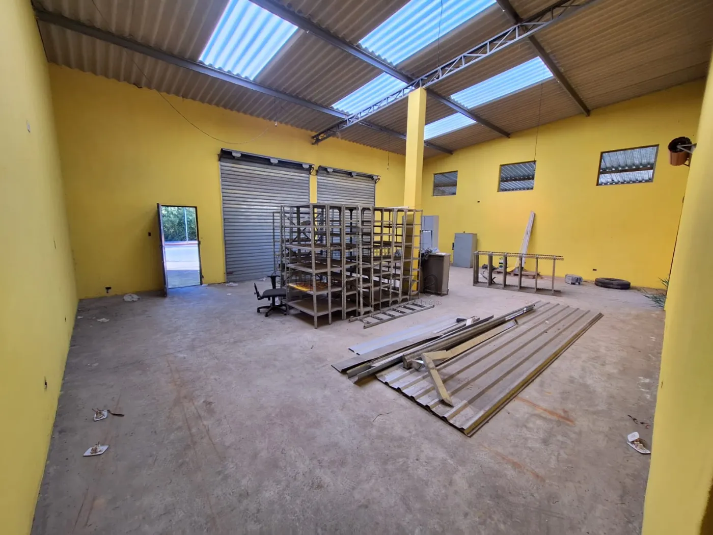 Foto 1 de Comercial Galpão em Conjunto Habitacional Marinho, Jacareí - imagem 1