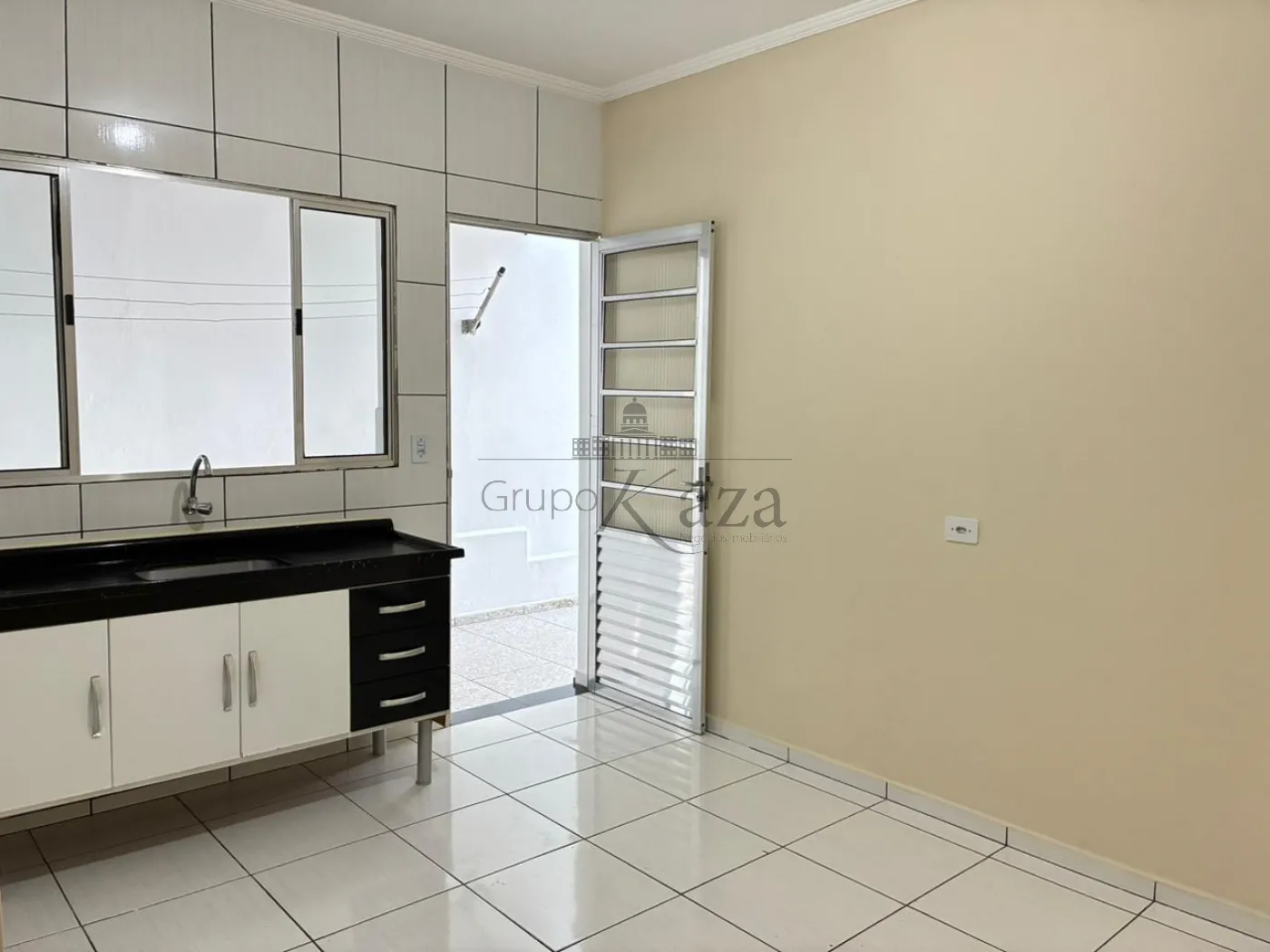 Foto 6 de Casa Padrão em Jardim Sant`Anna do Pedregulho, Jacareí - imagem 6