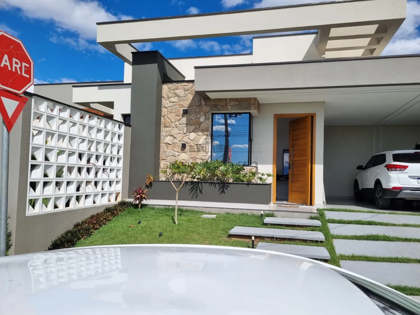 Foto 1 de Casa Condomínio em Residencial Colinas, Caçapava - imagem 1 Foto 1 de Casa Condomínio em Residencial Colinas, Caçapava - imagem 1