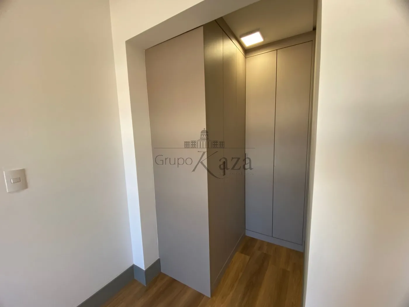 Foto 15 de Apartamento Padrão em Condomínio Royal Park, São José dos Campos - imagem 15