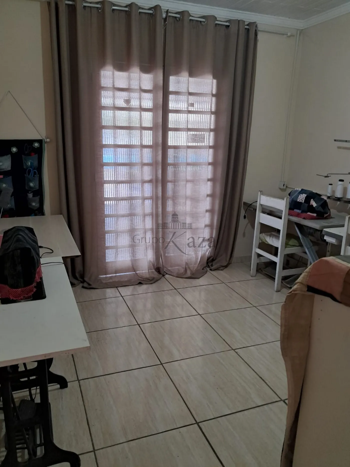 Foto 5 de Casa Padrão em Conjunto Residencial Galo Branco, São José dos Campos - imagem 5