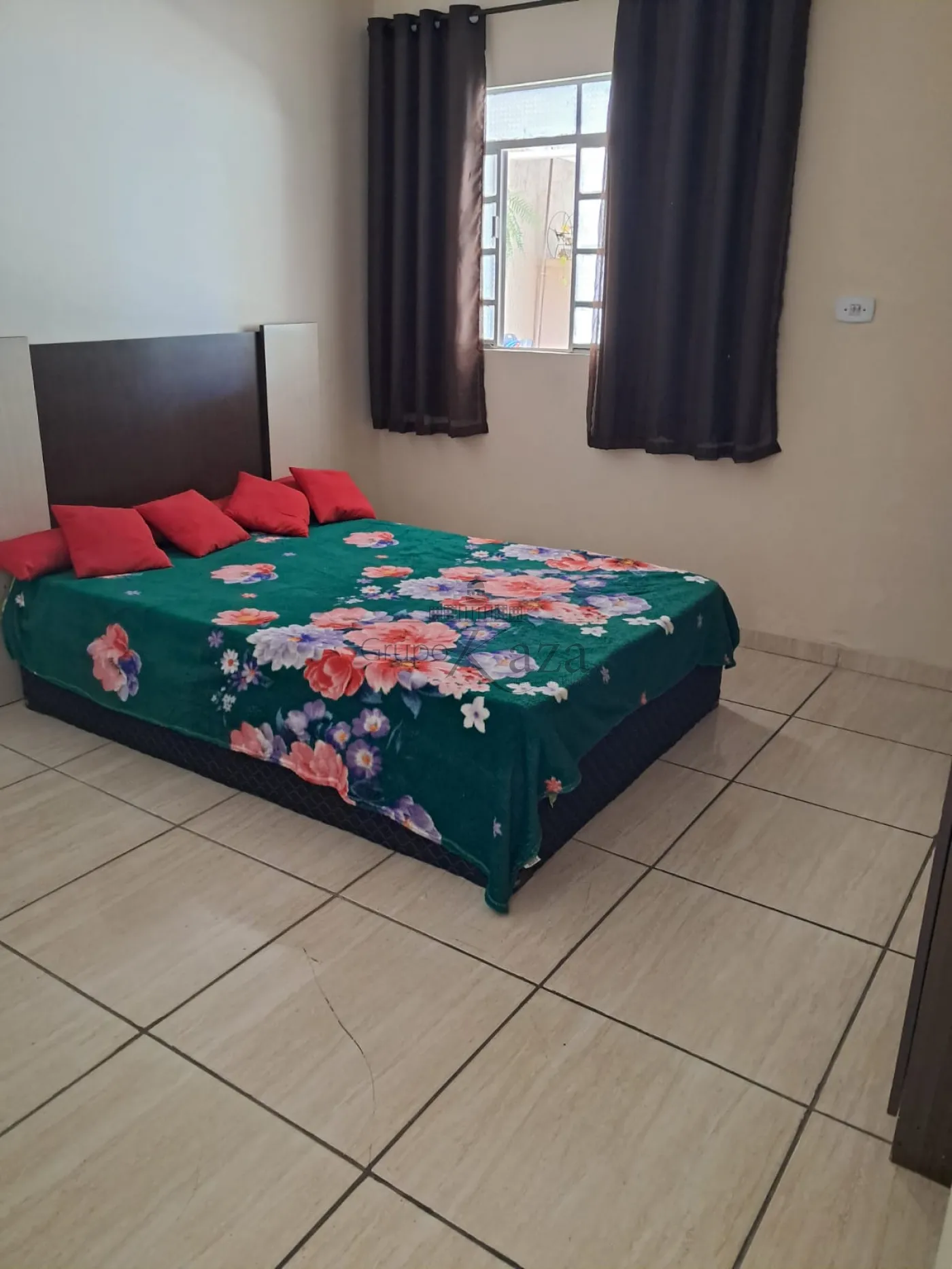 Foto 6 de Casa Padrão em Conjunto Residencial Galo Branco, São José dos Campos - imagem 6