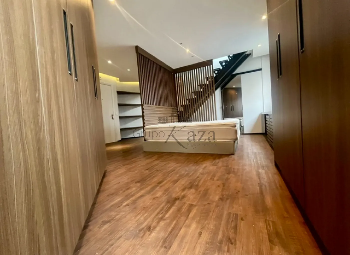 Foto 1 de Apartamento Cobertura Duplex em Vila Nova Conceição, São Paulo - imagem 1 Foto 1 de Apartamento Cobertura Duplex em Vila Nova Conceição, São Paulo - imagem 1