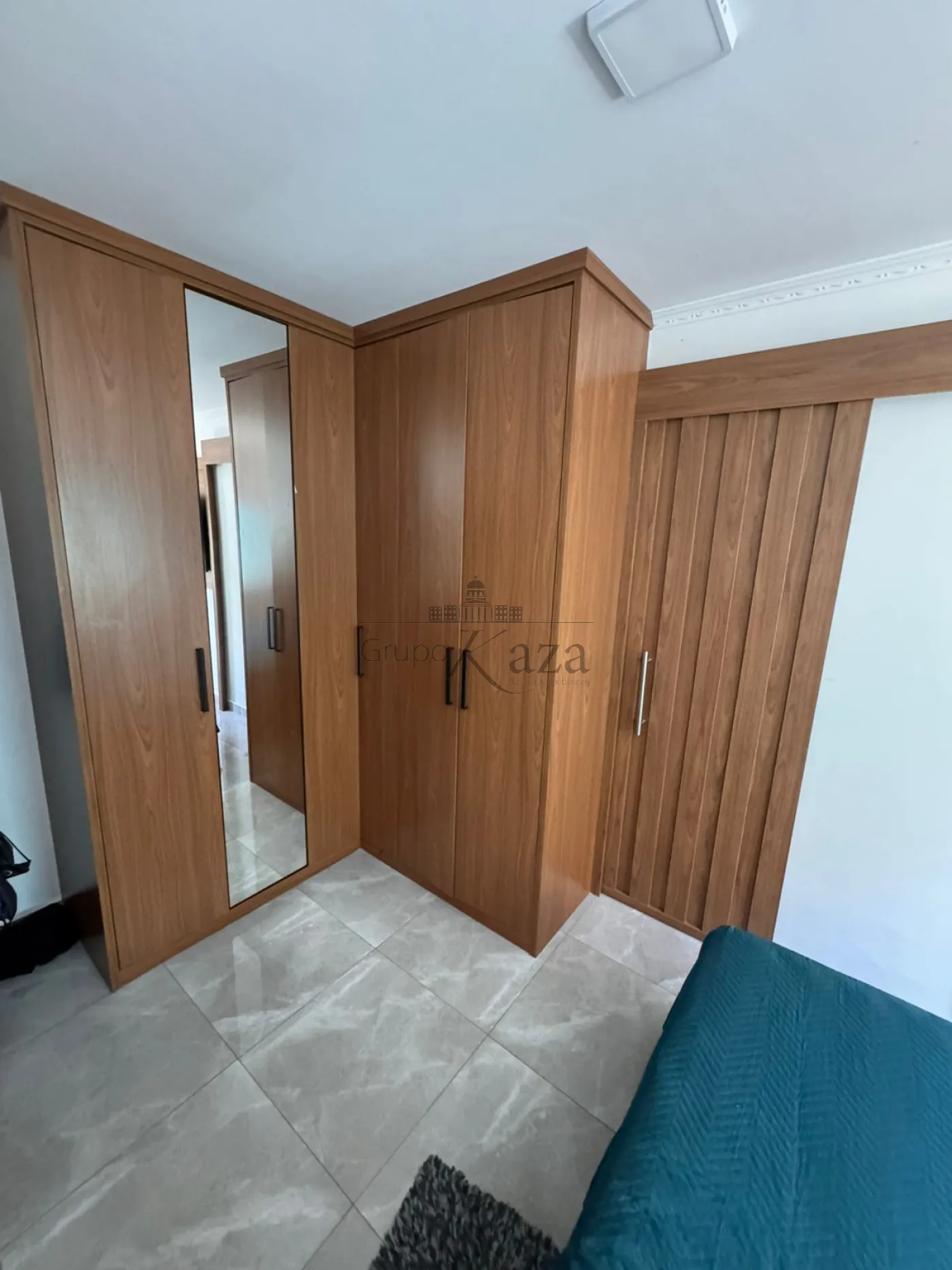 Foto 11 de Casa Padrão em Bosque dos Ipês, São José dos Campos - imagem 11