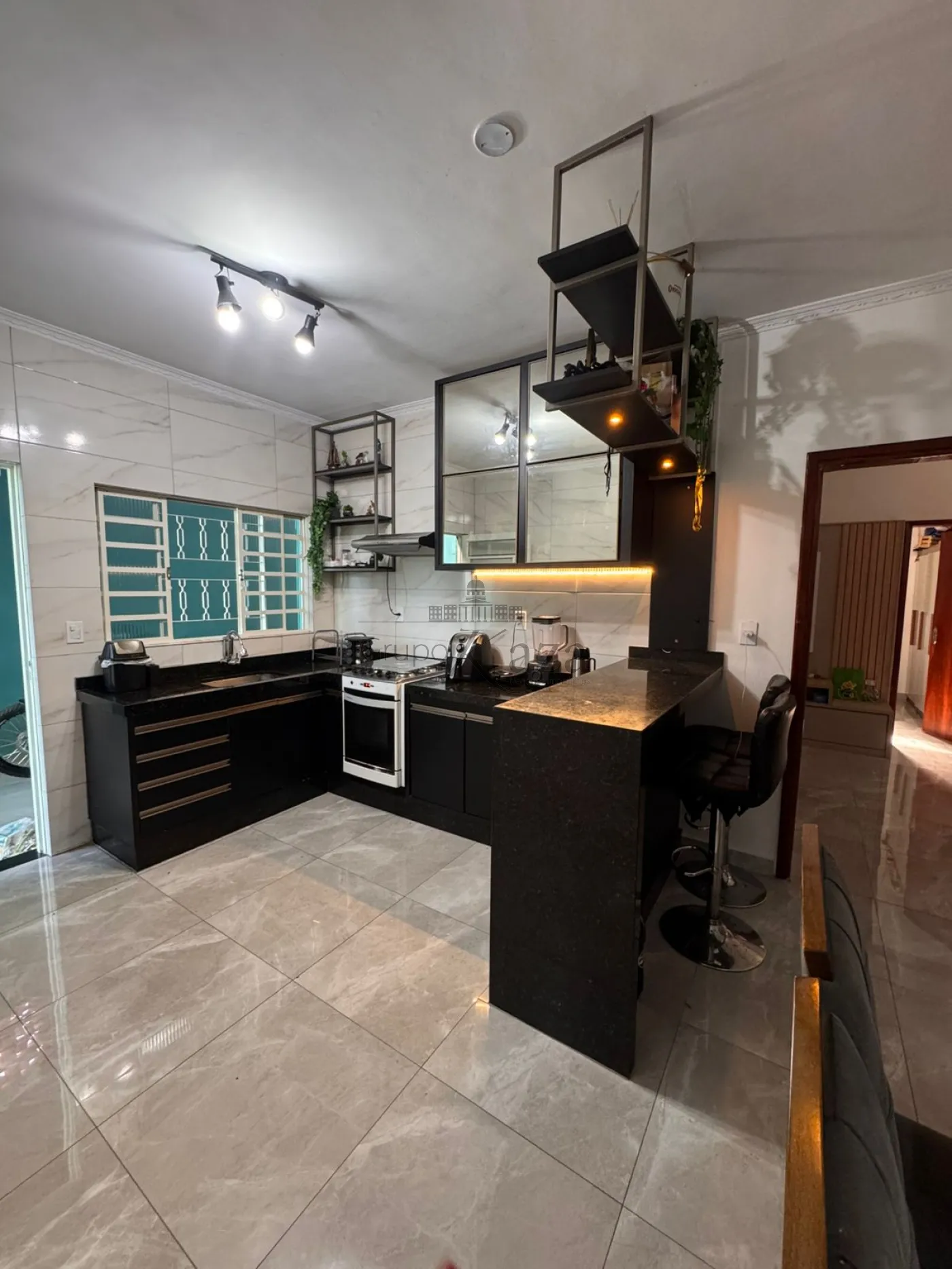 Foto 4 de Casa Padrão em Bosque dos Ipês, São José dos Campos - imagem 4