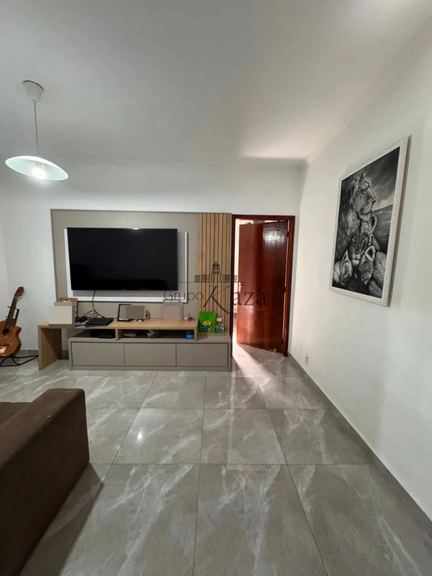 Foto 1 de Casa Padrão em Bosque dos Ipês, São José dos Campos - imagem 1 Foto 1 de Casa Padrão em Bosque dos Ipês, São José dos Campos - imagem 1