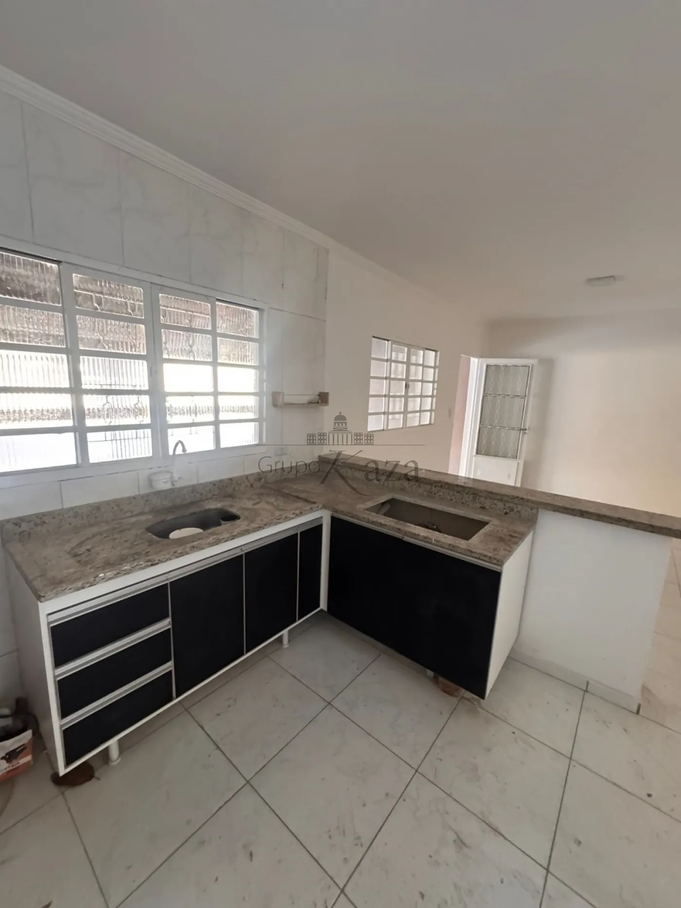 Foto 2 de Casa Padrão em Jardim Nova República, São José dos Campos - imagem 2 Foto 2 de Casa Padrão em Jardim Nova República, São José dos Campos - imagem 2