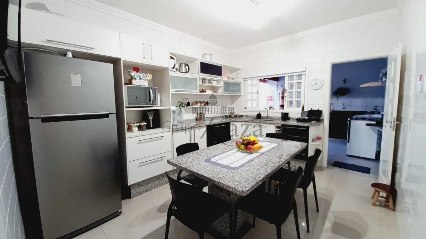 Foto 5 de Casa Sobrado em Bosque dos Eucaliptos, São José dos Campos - imagem 5