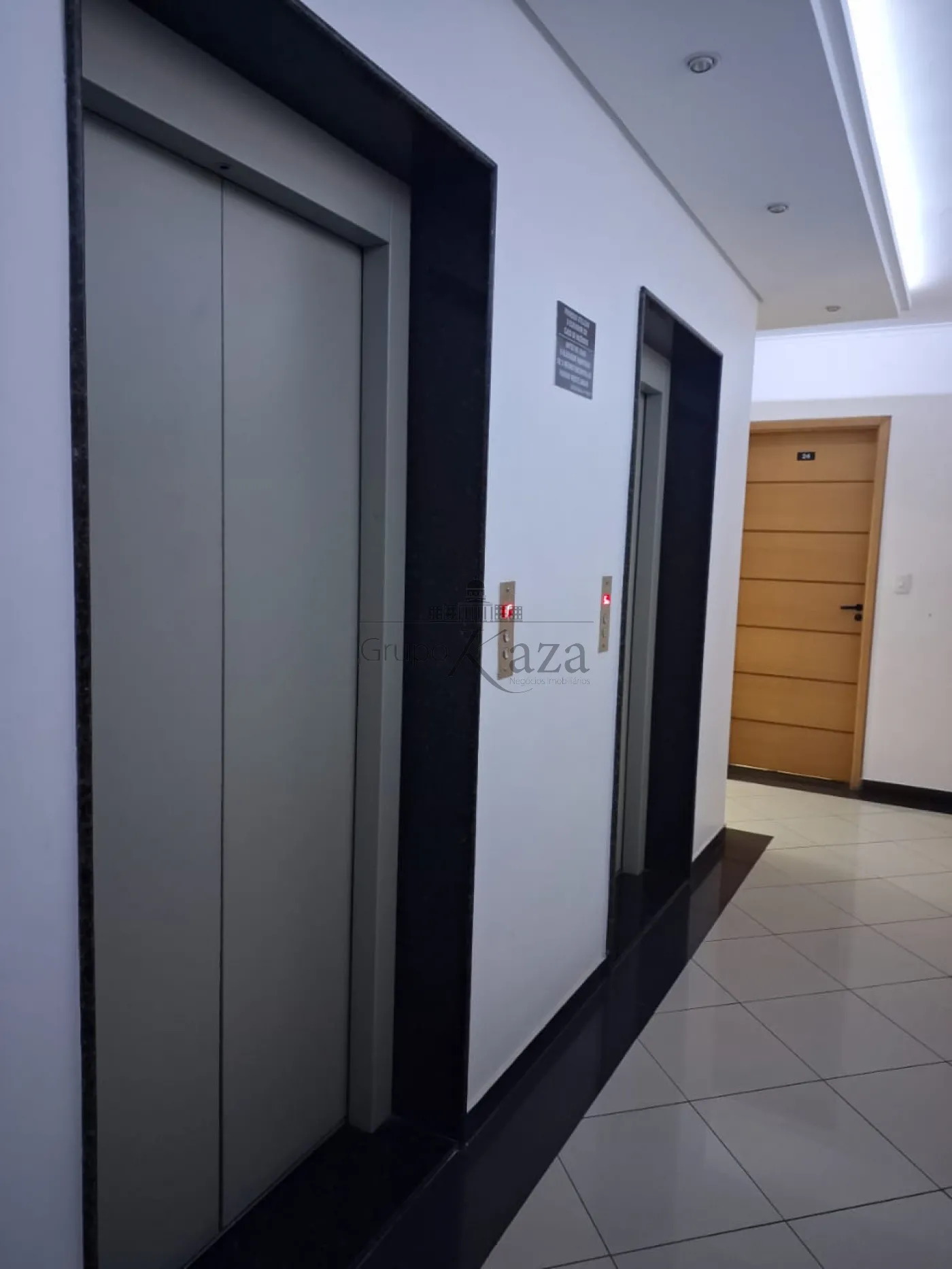 Foto 13 de Comercial Sala Condomínio em Centro, São José dos Campos - imagem 13