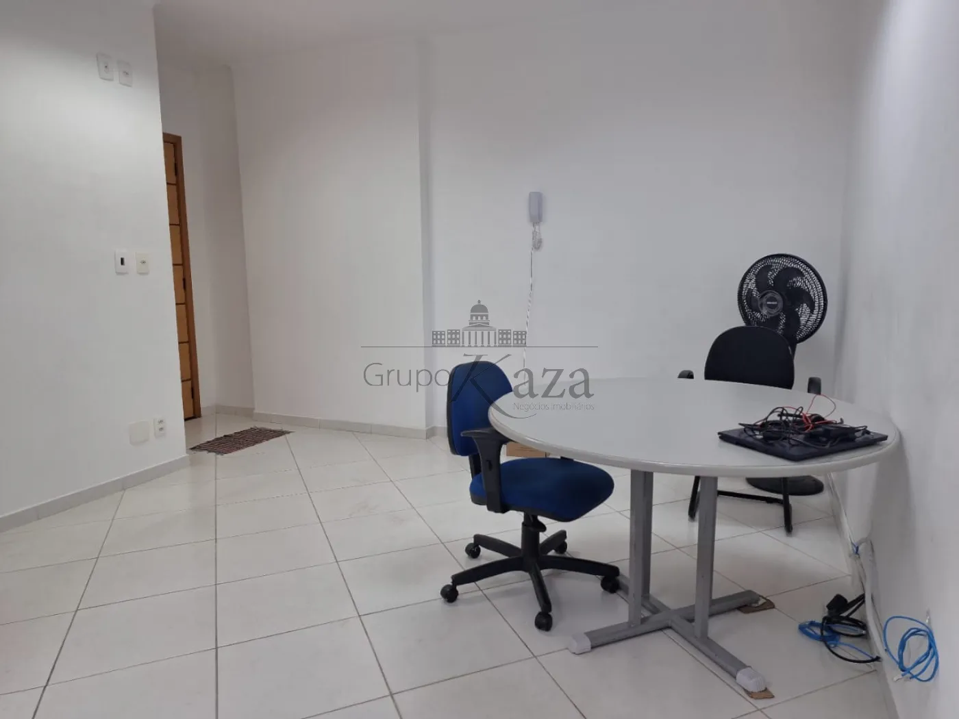 Foto 2 de Comercial Sala Condomínio em Centro, São José dos Campos - imagem 2