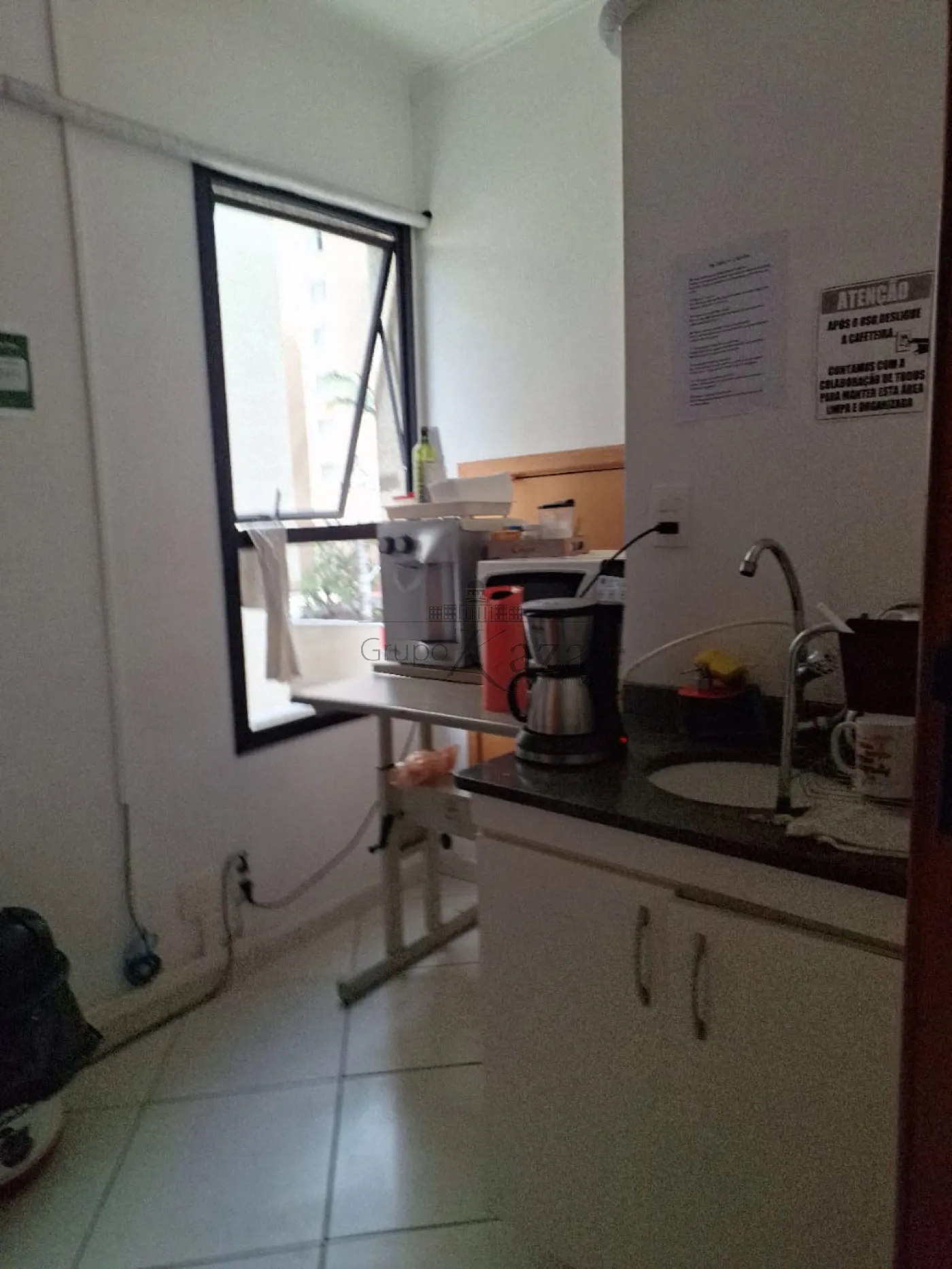 Foto 11 de Comercial Sala Condomínio em Centro, São José dos Campos - imagem 11