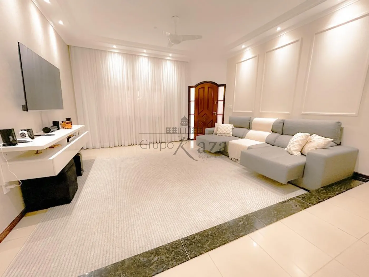 Foto 1 de Casa Sobrado em Bosque dos Eucaliptos, São José dos Campos - imagem 1