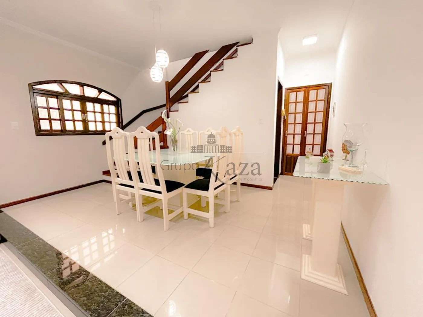 Foto 2 de Casa Sobrado em Bosque dos Eucaliptos, São José dos Campos - imagem 2