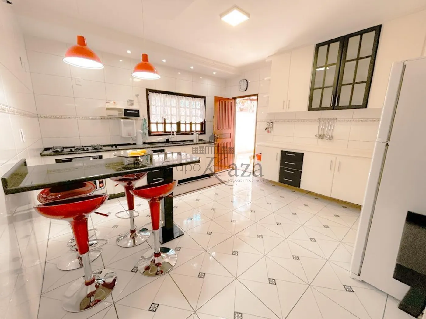 Foto 3 de Casa Sobrado em Bosque dos Eucaliptos, São José dos Campos - imagem 3