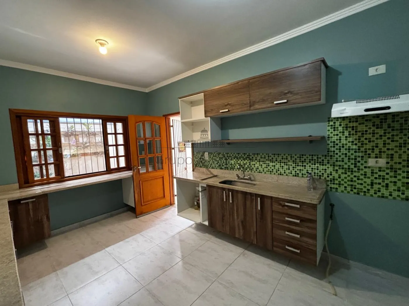 Foto 6 de Comercial Condomínio em Bairro do Grama, Caçapava - imagem 6