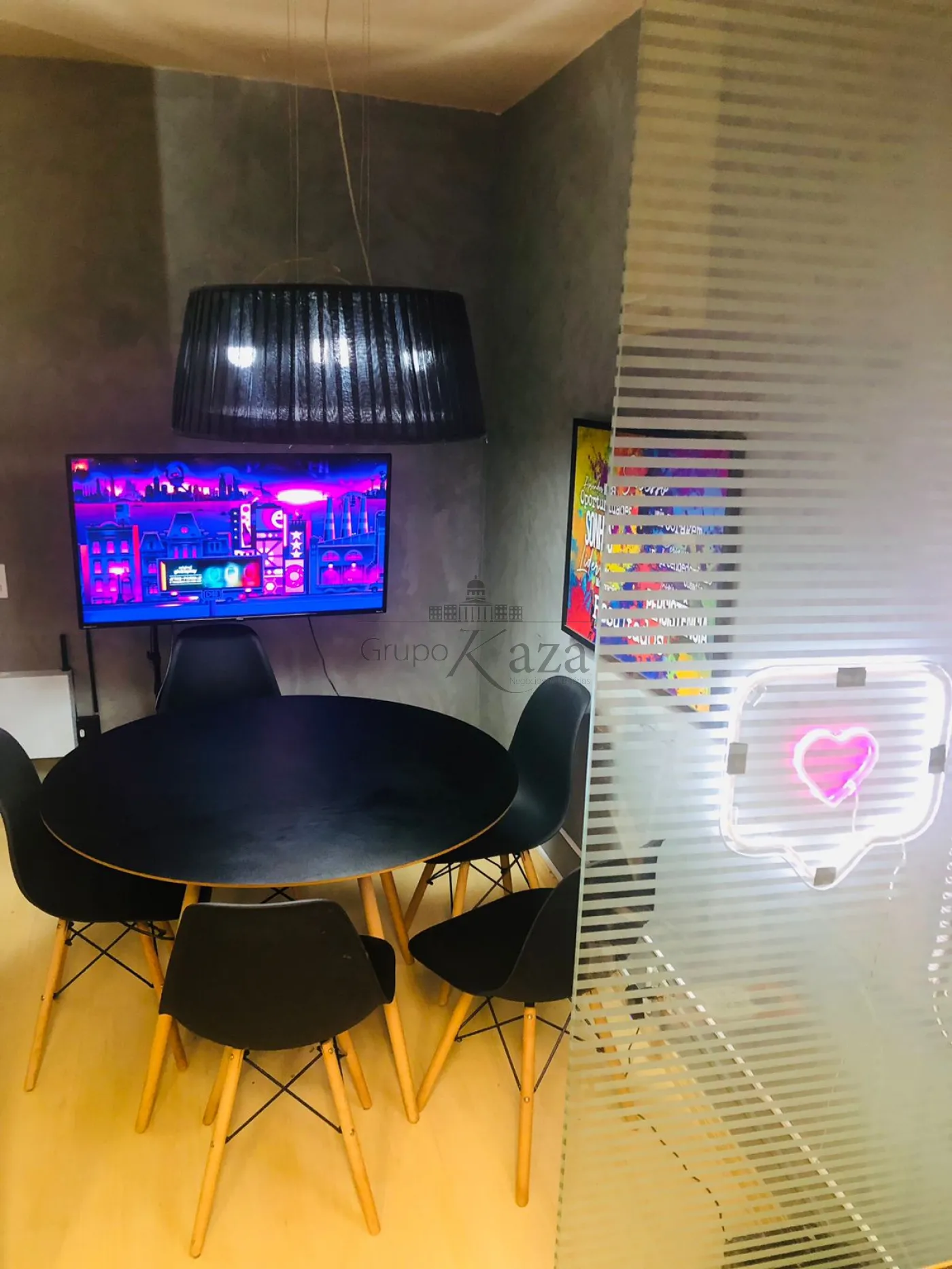 Foto 4 de Comercial Sala Condomínio em Centro, São José dos Campos - imagem 4