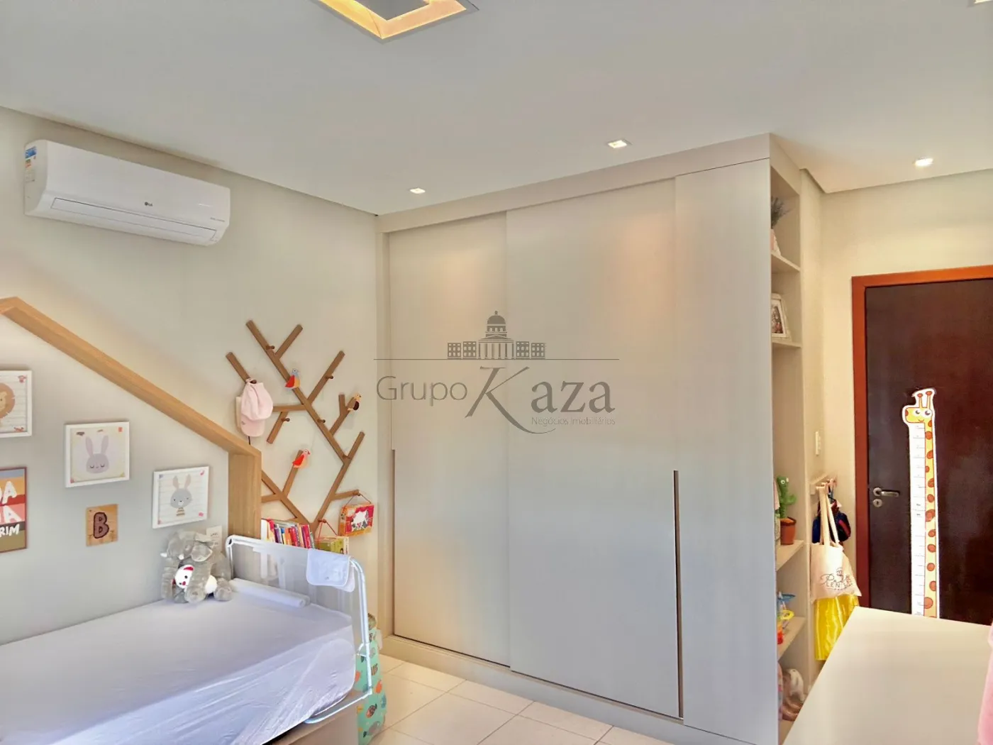 Foto 23 de Casa Sobrado em Bosque dos Eucaliptos, São José dos Campos - imagem 23