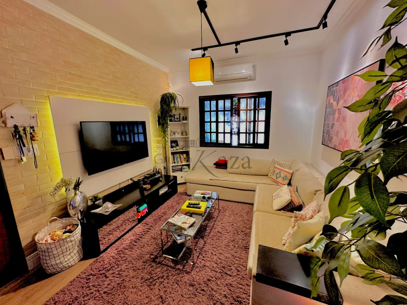 Foto 2 de Casa Sobrado em Bosque dos Eucaliptos, São José dos Campos - imagem 2 Foto 2 de Casa Sobrado em Bosque dos Eucaliptos, São José dos Campos - imagem 2