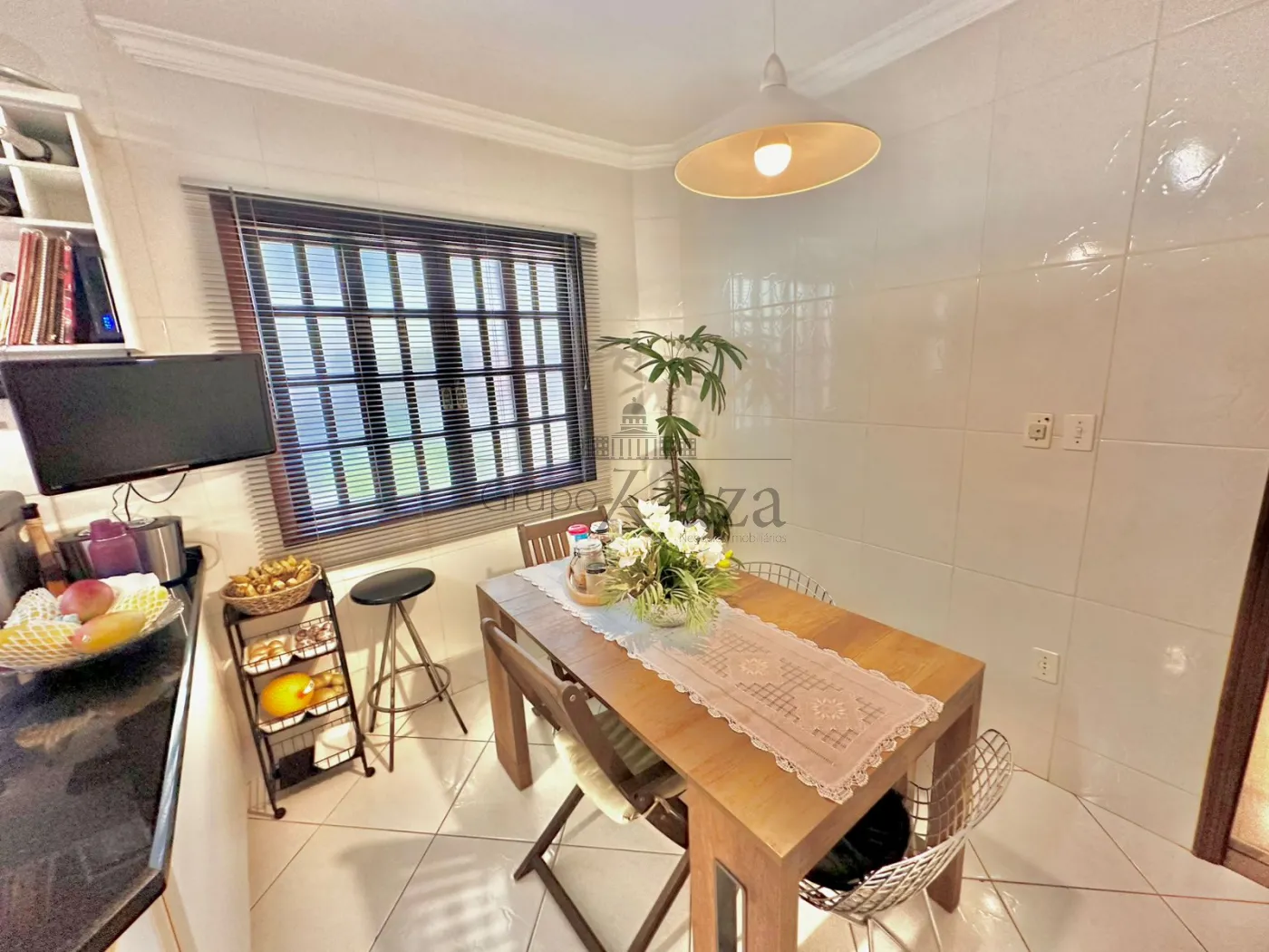 Foto 8 de Casa Sobrado em Bosque dos Eucaliptos, São José dos Campos - imagem 8