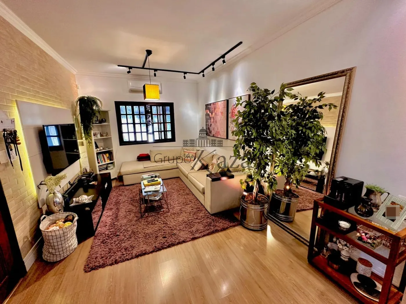 Foto 3 de Casa Sobrado em Bosque dos Eucaliptos, São José dos Campos - imagem 3 Foto 3 de Casa Sobrado em Bosque dos Eucaliptos, São José dos Campos - imagem 3