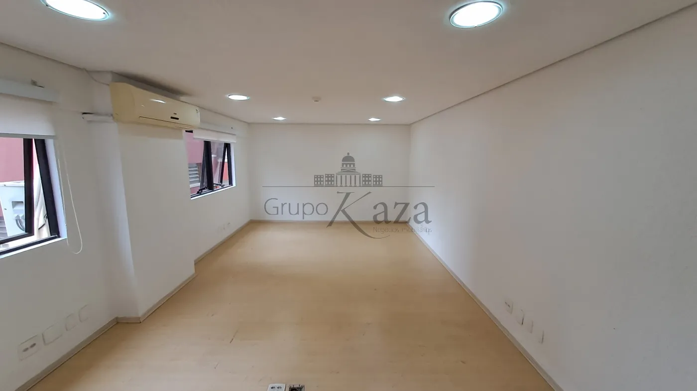 Foto 2 de Comercial Sala Condomínio em Jardim Paulista, São Paulo - imagem 2 Foto 2 de Comercial Sala Condomínio em Jardim Paulista, São Paulo - imagem 2