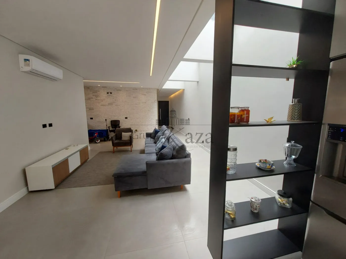 Foto 11 de Casa Condomínio em Jardim Jacinto, Jacareí - imagem 11