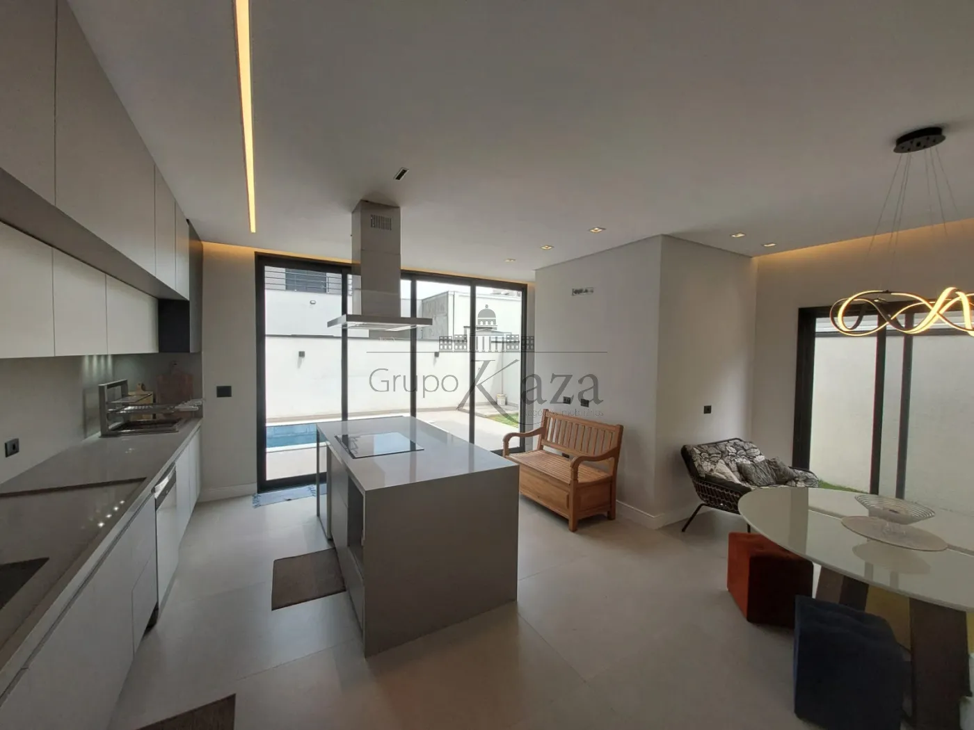 Foto 18 de Casa Condomínio em Jardim Jacinto, Jacareí - imagem 18