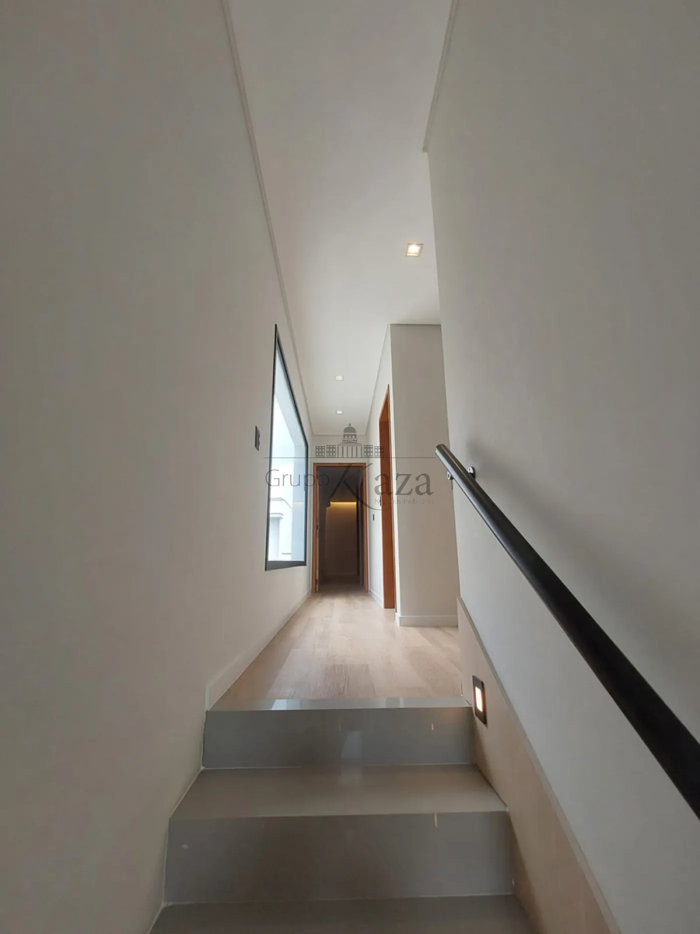 Foto 5 de Casa Condomínio em Jardim Jacinto, Jacareí - imagem 5