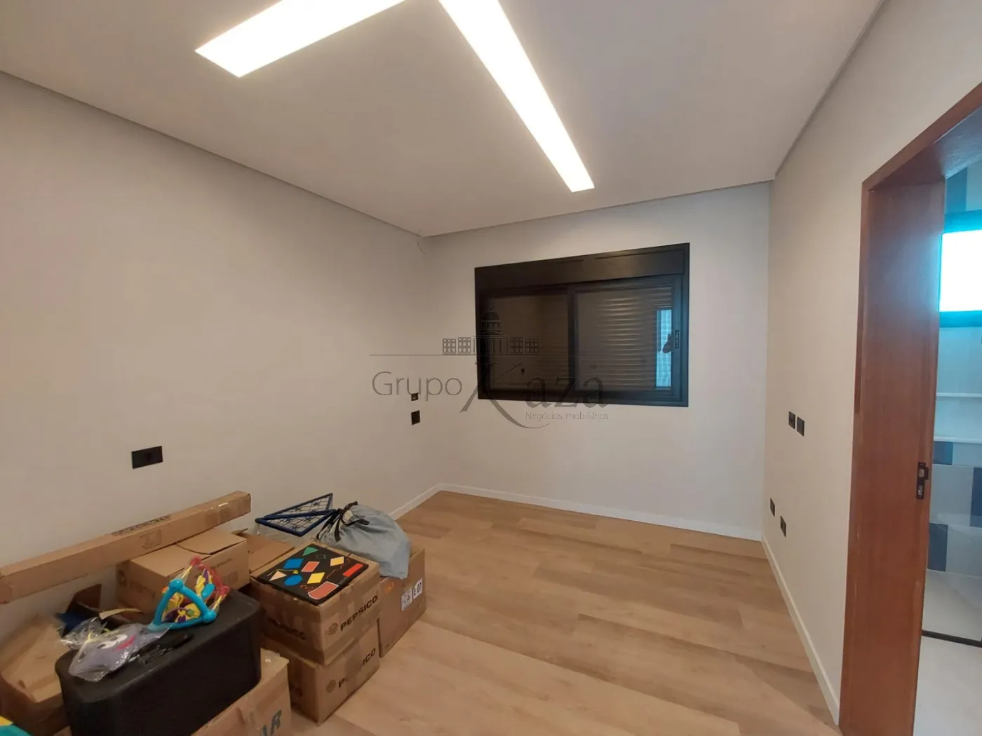 Foto 36 de Casa Condomínio em Jardim Jacinto, Jacareí - imagem 36