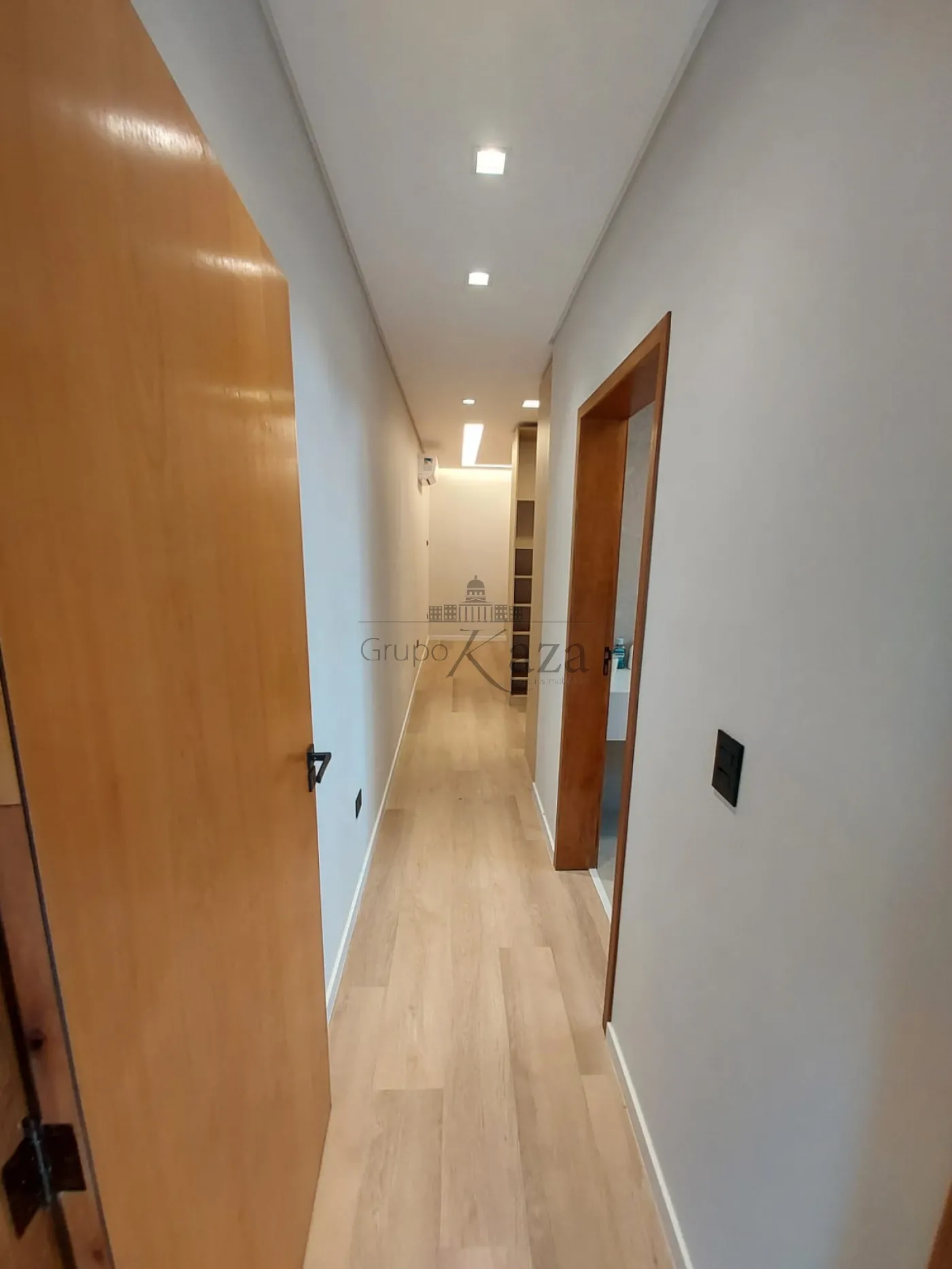 Foto 40 de Casa Condomínio em Jardim Jacinto, Jacareí - imagem 40