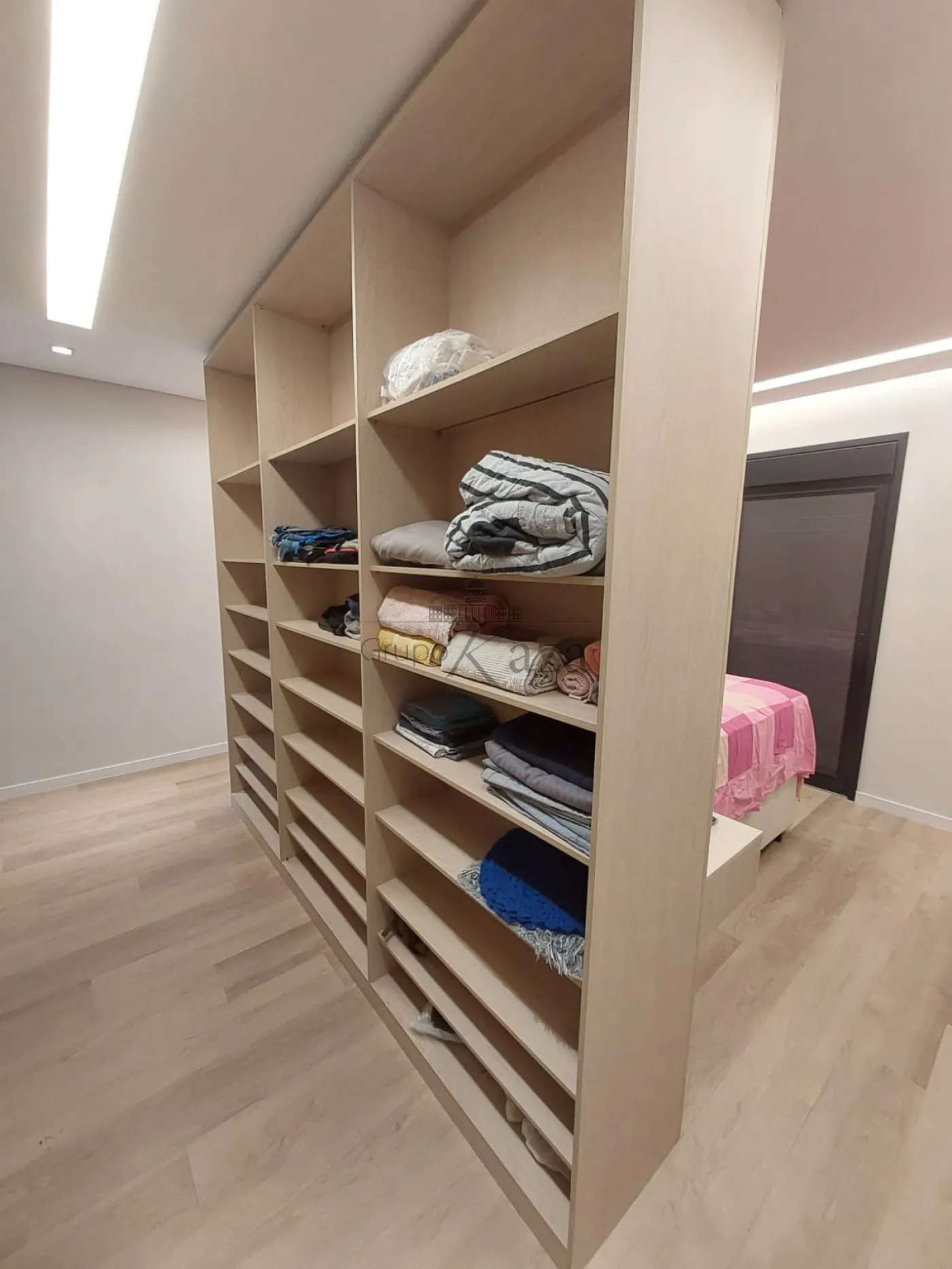 Foto 46 de Casa Condomínio em Jardim Jacinto, Jacareí - imagem 46