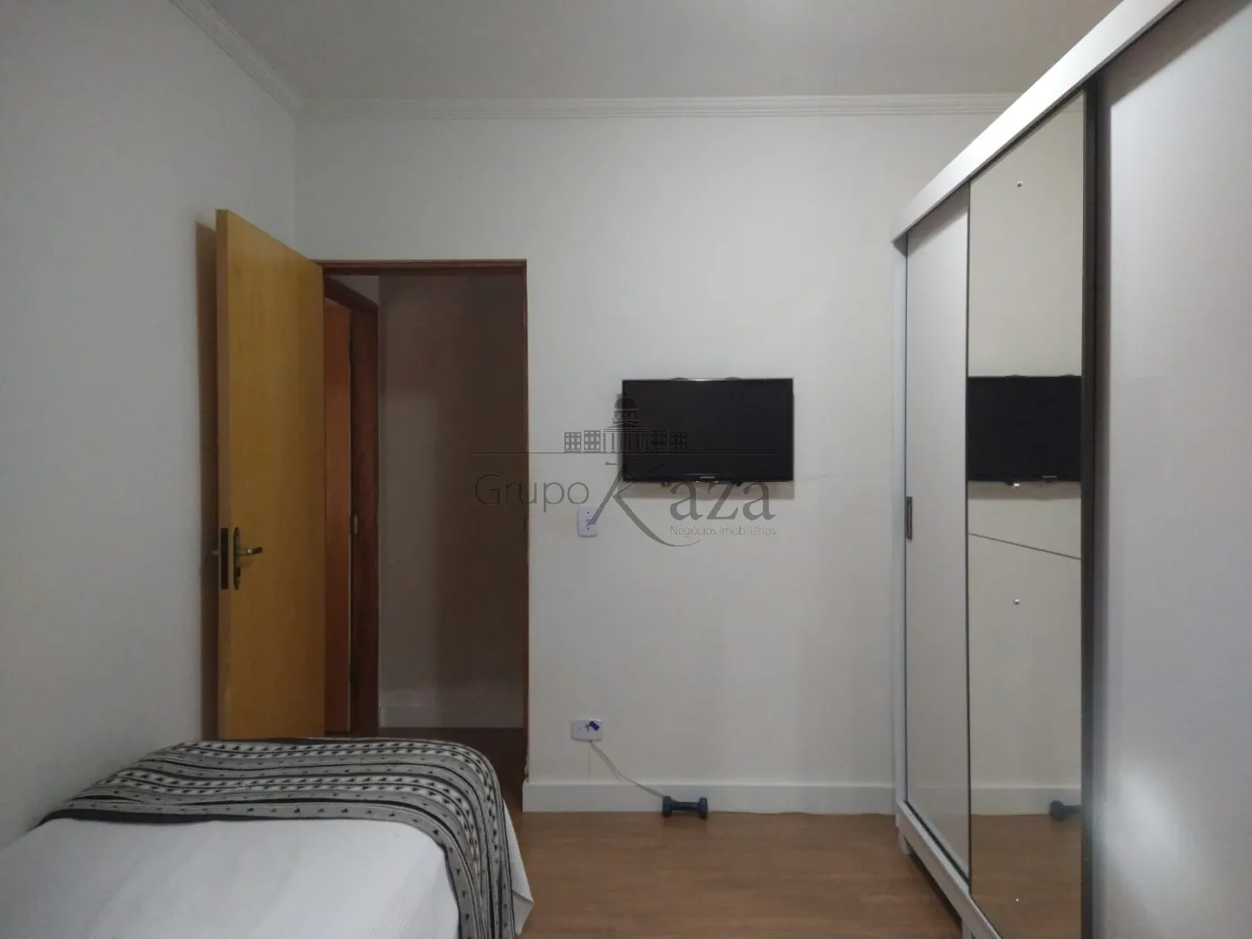 Foto 10 de Casa Padrão em Jardim Santa Marina, Jacareí - imagem 10