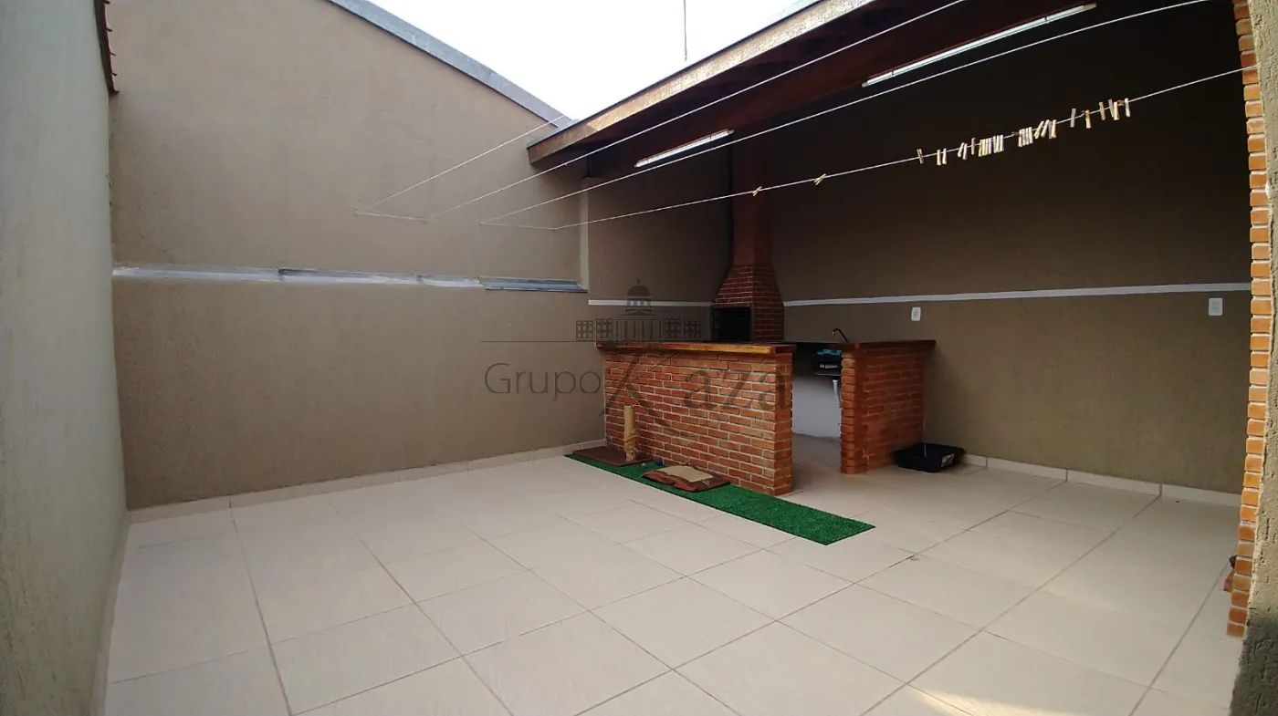 Foto 12 de Casa Padrão em Jardim Santa Marina, Jacareí - imagem 12