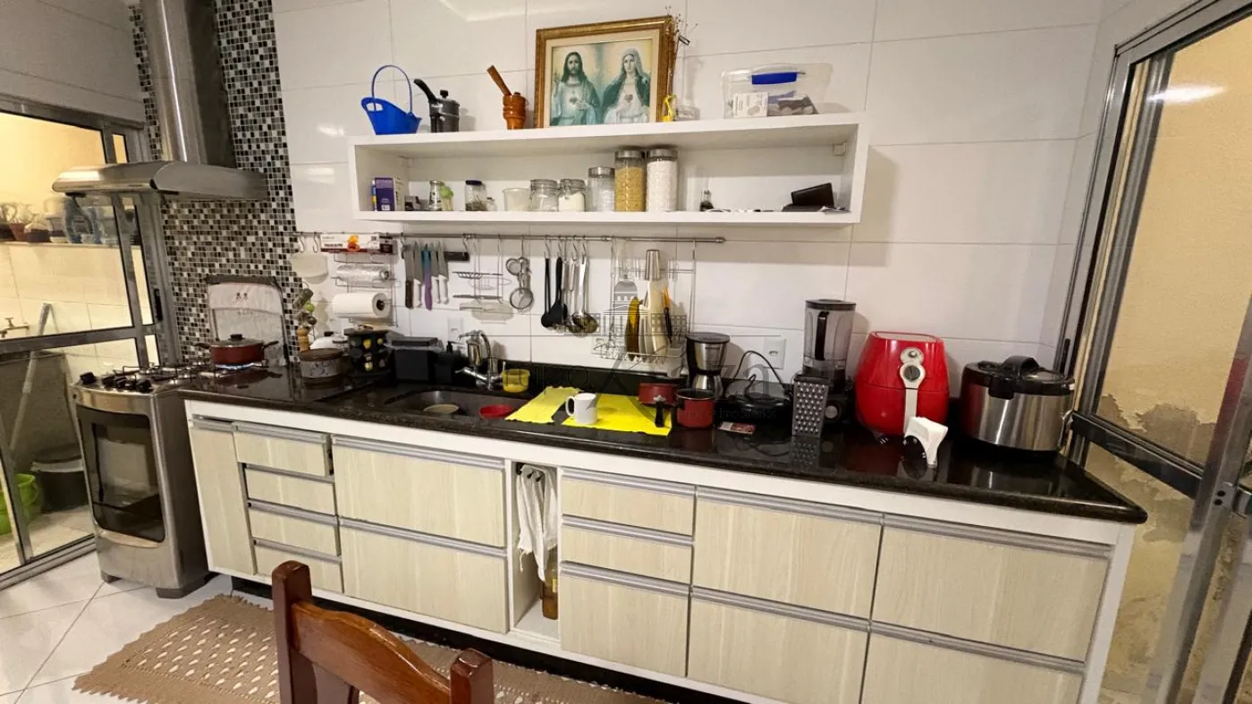 Foto 6 de Casa Sobrado em Bosque dos Eucaliptos, São José dos Campos - imagem 6