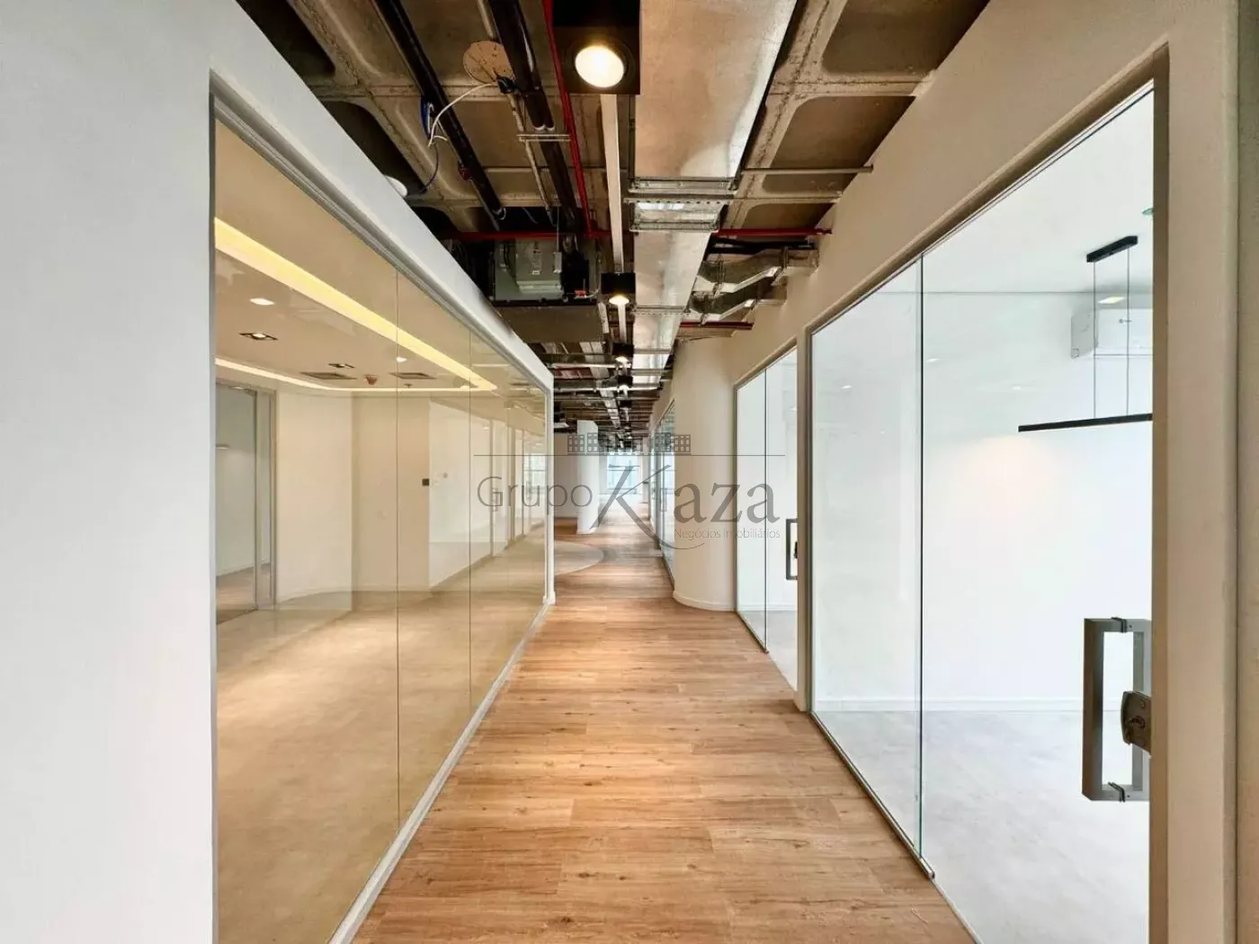 Foto 3 de Comercial Conjunto Comercial em Brooklin, São Paulo - imagem 3 Foto 3 de Comercial Conjunto Comercial em Brooklin, São Paulo - imagem 3